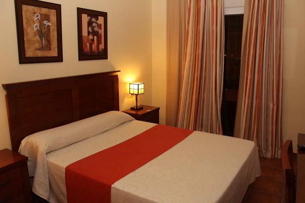 Hotel Casa Vazquez มาลากา ภายนอก รูปภาพ