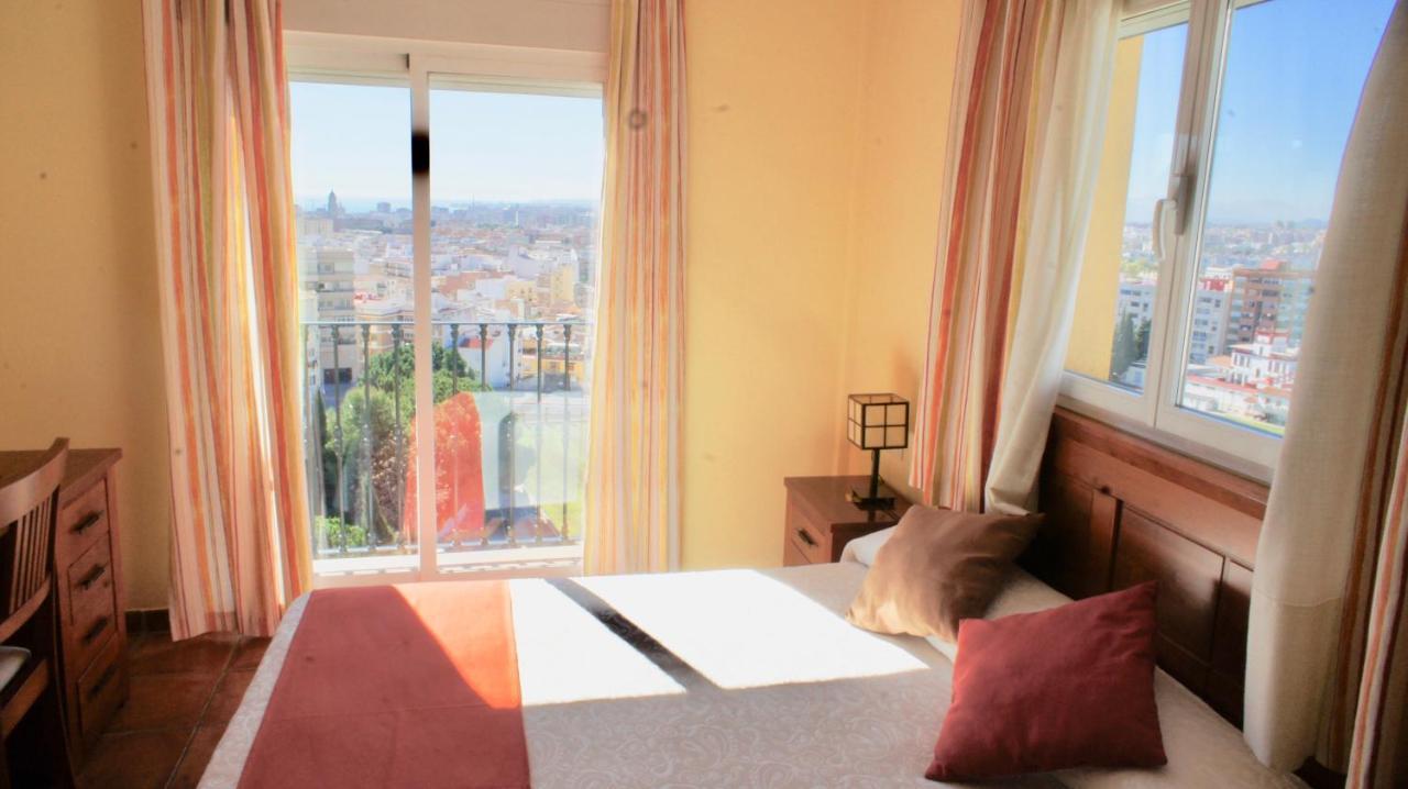 Hotel Casa Vazquez มาลากา ภายนอก รูปภาพ